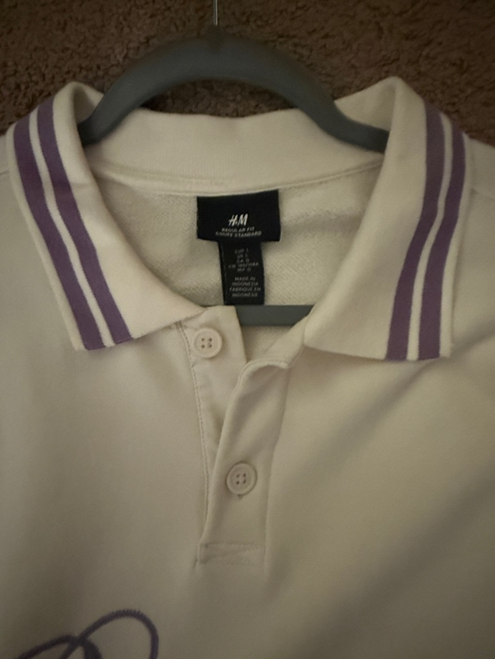 H&M Cream Polo Sweatshirt with Lavender Stripe Collar - Picture 2 of 3